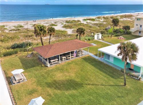 Sea Aire Oceanfront Inn in Cocoa Beach