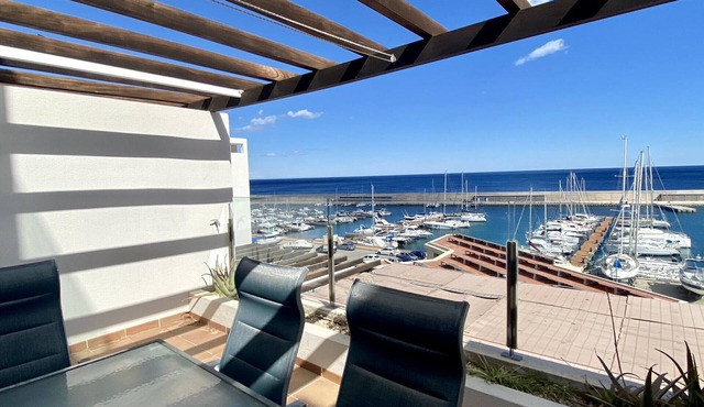 Seafront Duplex in L'Ametlla de Mar