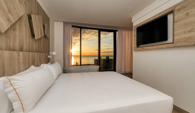 Senator Gandia Hotel