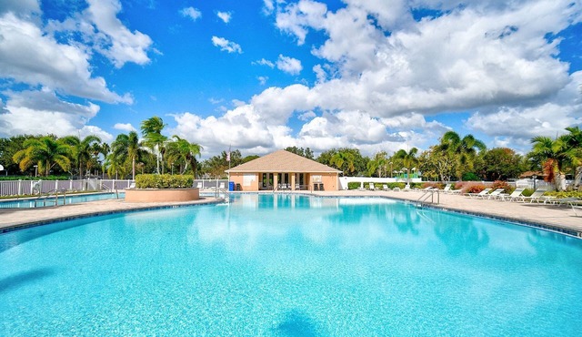 Serene Sabal Key - Pool, Tennis, Pet-Friendly! in Bradenton
