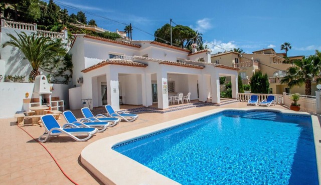 Sesam - sea view villa with private pool in Moraira