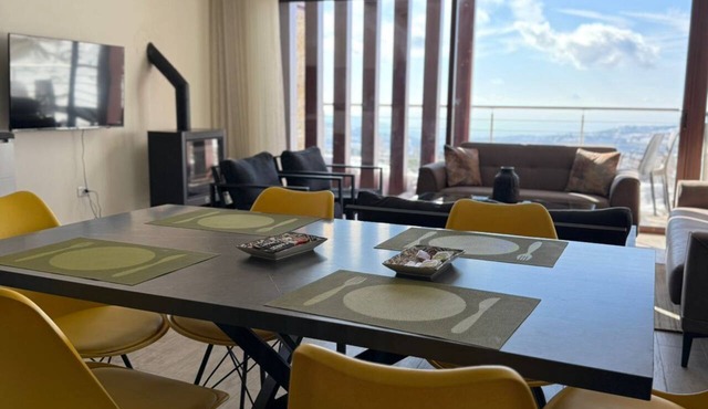 Ski Hut - Faqra - 3 bedroom apartment 2 min from Faqra Club
