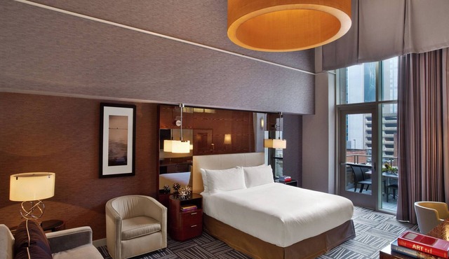Spacious Indoor-Outdoor Suite Overlooking Downtown Dallas in Dallas
