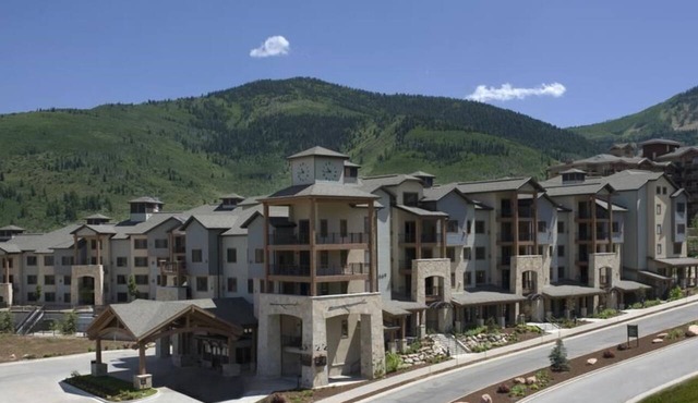 Spacious Room | Great Park City Location in Park City