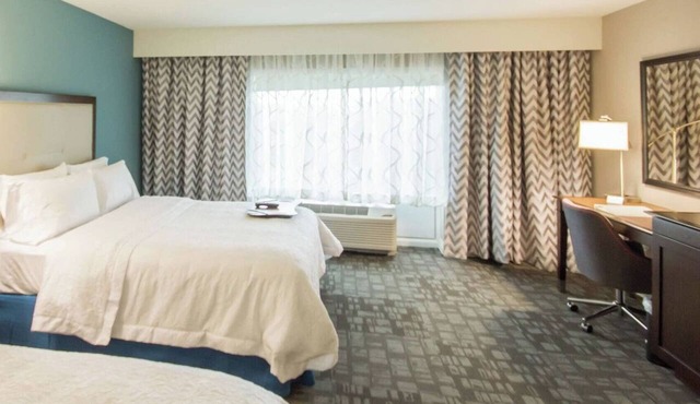Splash, Explore & Relax: Orlando Adventures with Pool & Steps from SeaWorld in Orlando