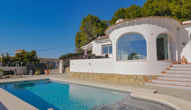Splendid Villa in Altea with Private Swimming Pool in Altea