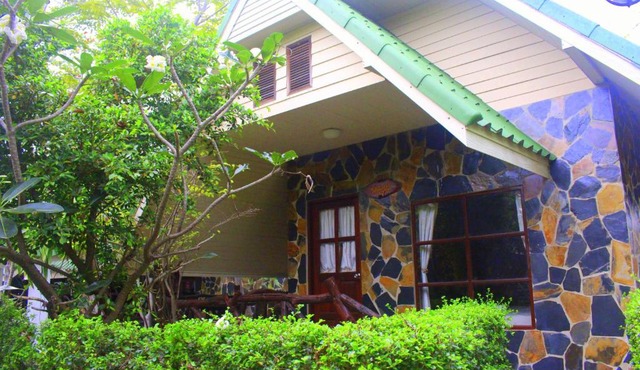 Squid Resort in Phetchaburi