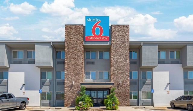 Studio 6 Plano, TX in Plano