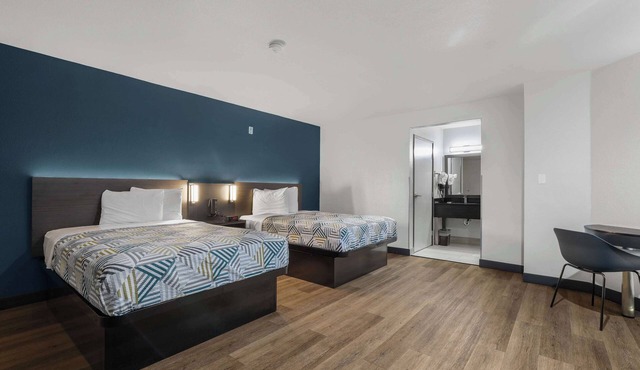 Studio 6 Suites Escondido, CA in Escondido