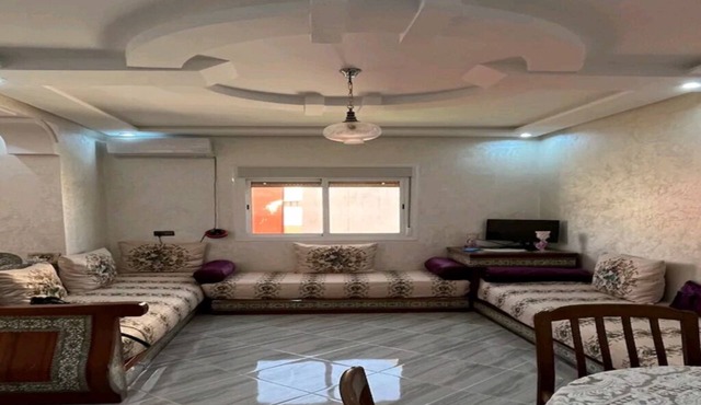 Superbé appartement bien équipé, situé à environ 700 métres de la Plage Martil