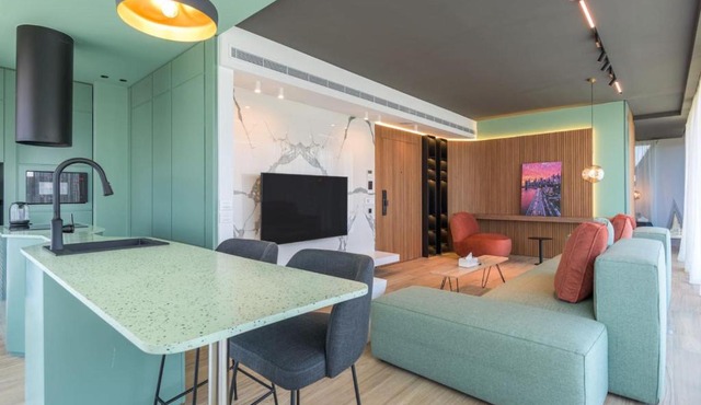 The Cube - Apart Hotel