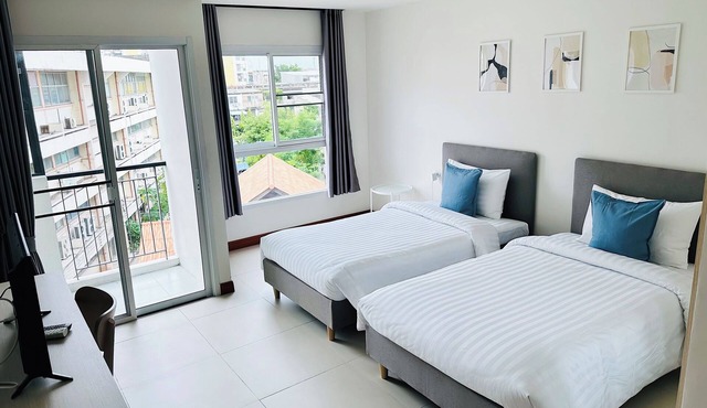 The Lodge at Min Residence in Bangkok