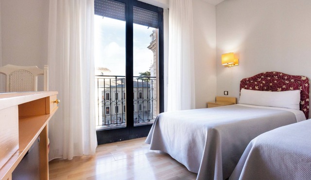 Tibur Hotel in Zaragoza
