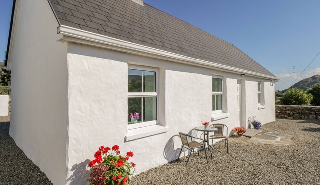 TIGH MHICHEAL PHAIDIN, family friendly in Clonbur, County Galway in Cloghbrack
