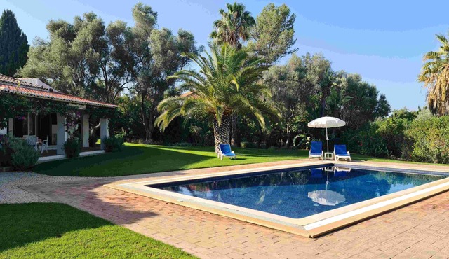 Villa Fumone - Portimão - private home between Penina and Morgado Golf