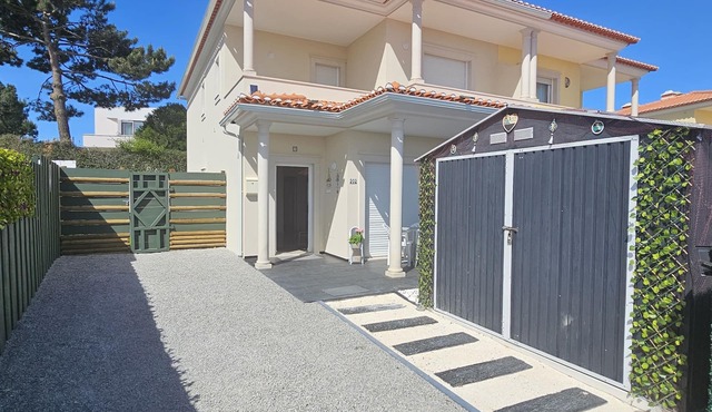 VILLA MARTINS