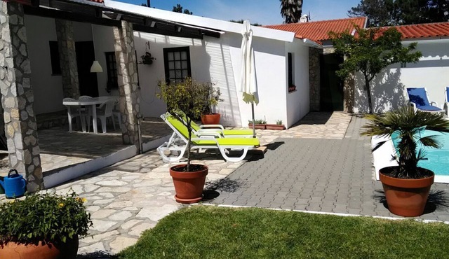 Villa with private pool and garden, near the beach and Lagoa