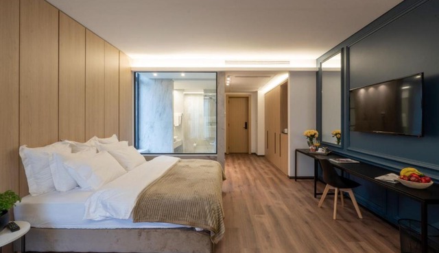 VOTRE hotel