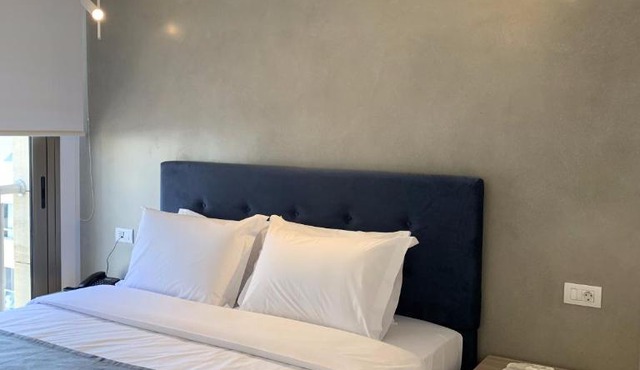 ZUR Studios and Suites
