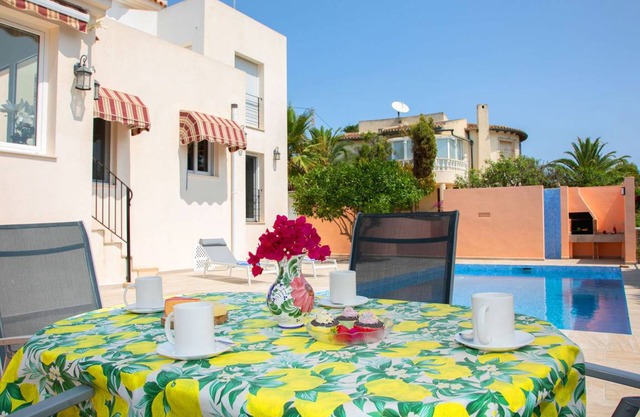 126 m² Accommodation ∙ 2 bedrooms ∙ 4 guests in Benissa