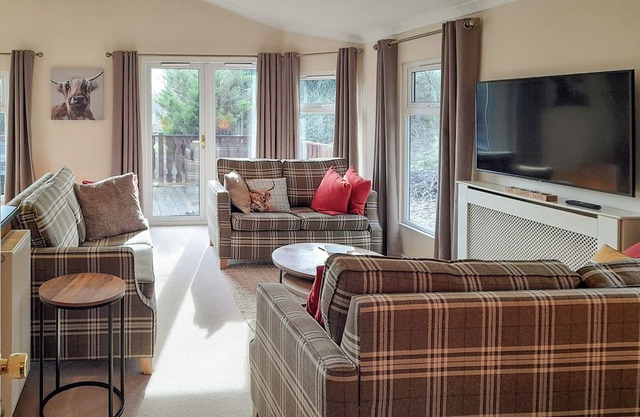 3 bedroom accommodation in Carnforth in Carnforth