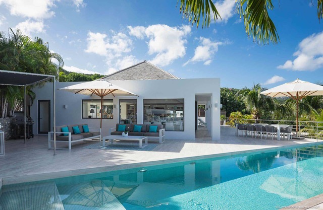 Avenstar Villa 