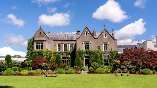 Ballymascanlon Hotel 