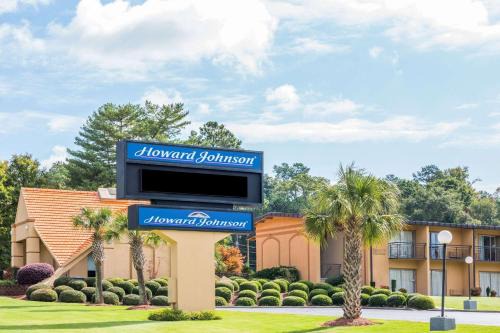 Howard Johnson 