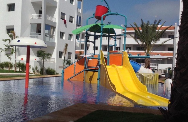 LA SIESTA BEACH RESORT