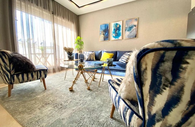 Pearl 35- PRESTIGE FLAT IN THE HEART w/ balcony