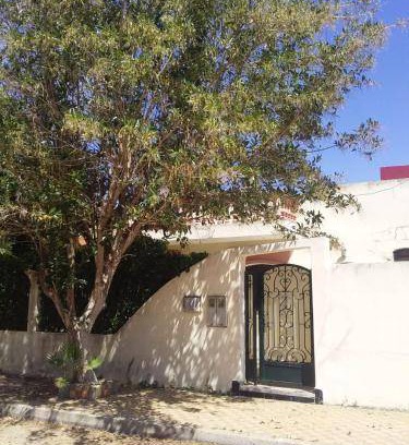 Sidi Bouzid Villa | 300 m² Villa ∙ 2 bedrooms ∙ 7 guests