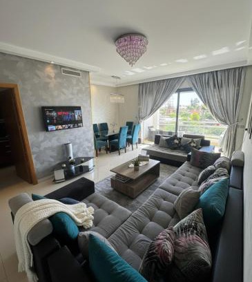 Tamariss Apartment | Beachside Charming Apartment