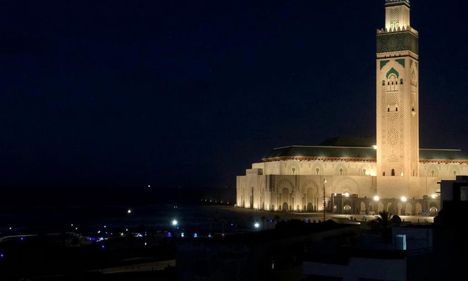 Bourgogne Apartment | Bel appartement avec une belle vue sur la grande mosquée Hassan II et la mer