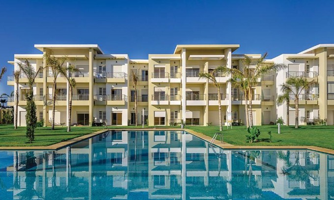 Sidi Rahal Apartment | Superbe appartement avec piscine pieds dans l’eau