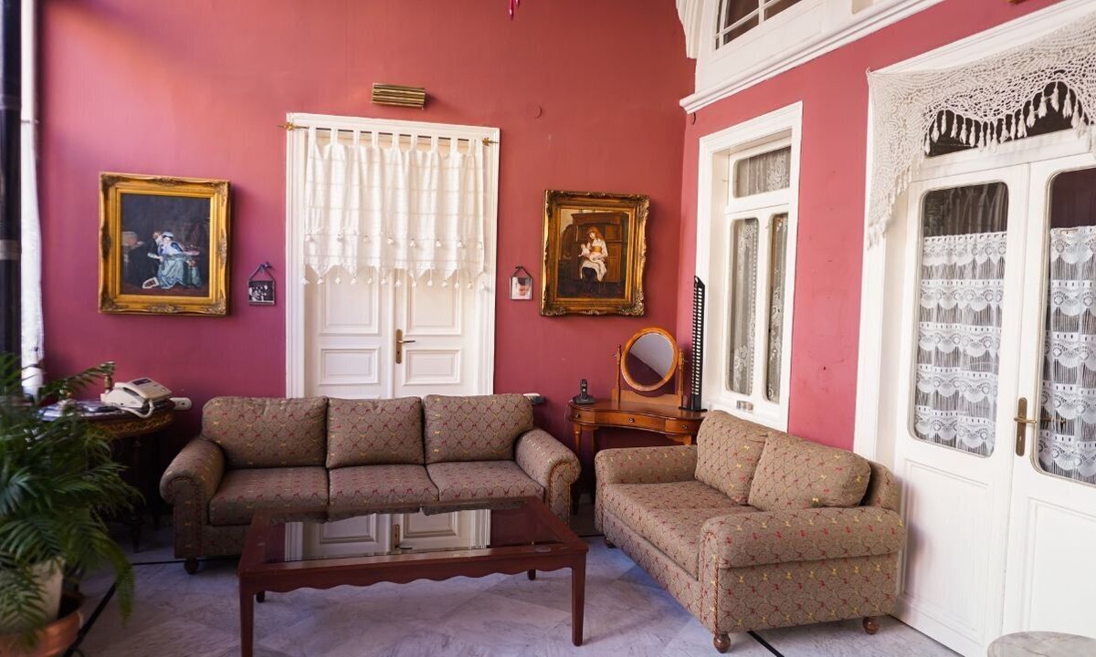 Zahle House | Hotel Traboulsi