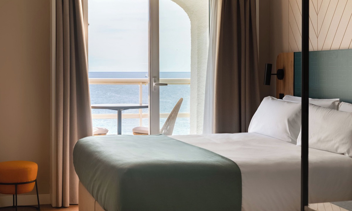 Old Town Hotel | Limehome Benidorm Calle Mayor