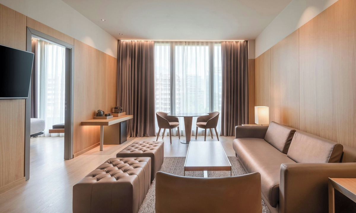 Les Corts Hotel | AC Hotel Diagonal L'Illa by Marriott