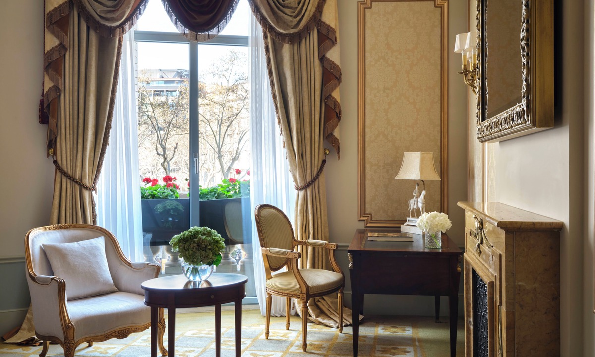 Dreta de l'Eixample Hotel | Hotel El Palace Barcelona