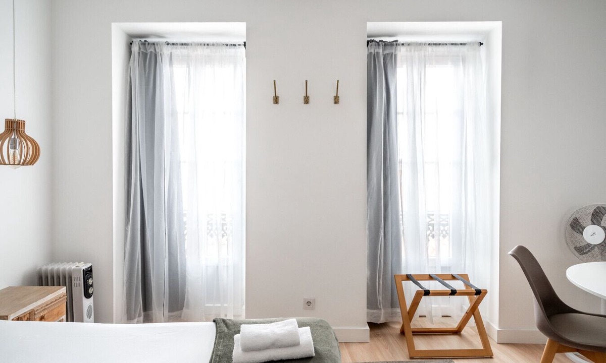 Sao Cristovao e Sao Lourenco Apartment | Studio with Stunning Views to river and old town by Lisbeyond