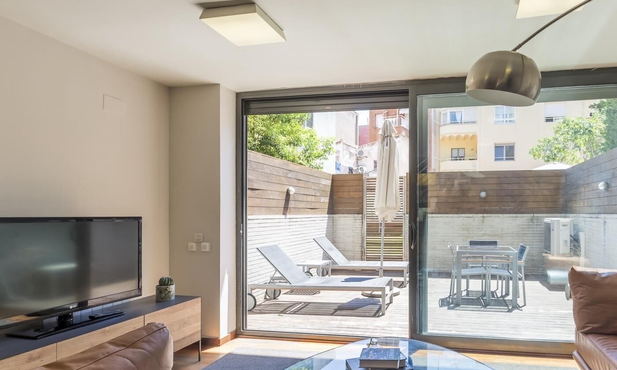 El Putget i Farro Apartment | My Space Barcelona 2 duplex for 16 people with terrace/pool in the center