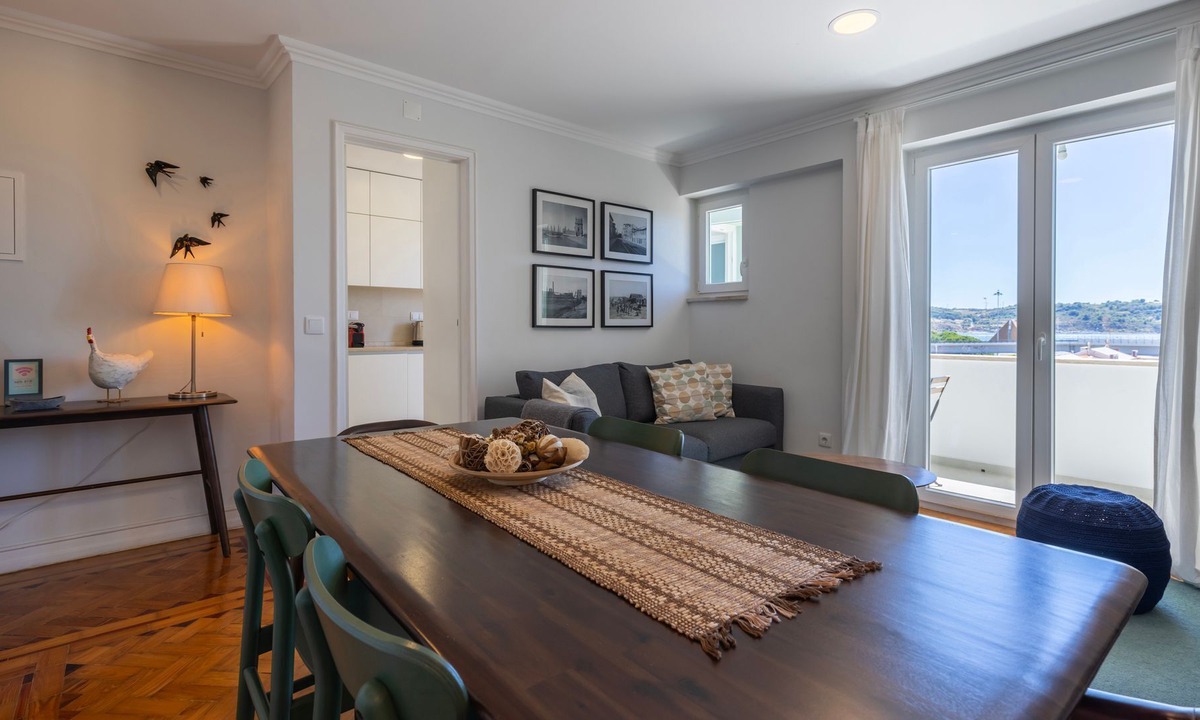 Belem Apartment | Charming Belém 3BDR Property by LovelyStay