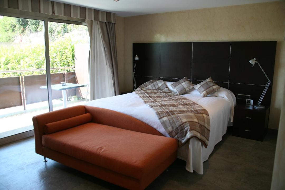 Sant Vicenc de Montalt Hotel | Montaltmar