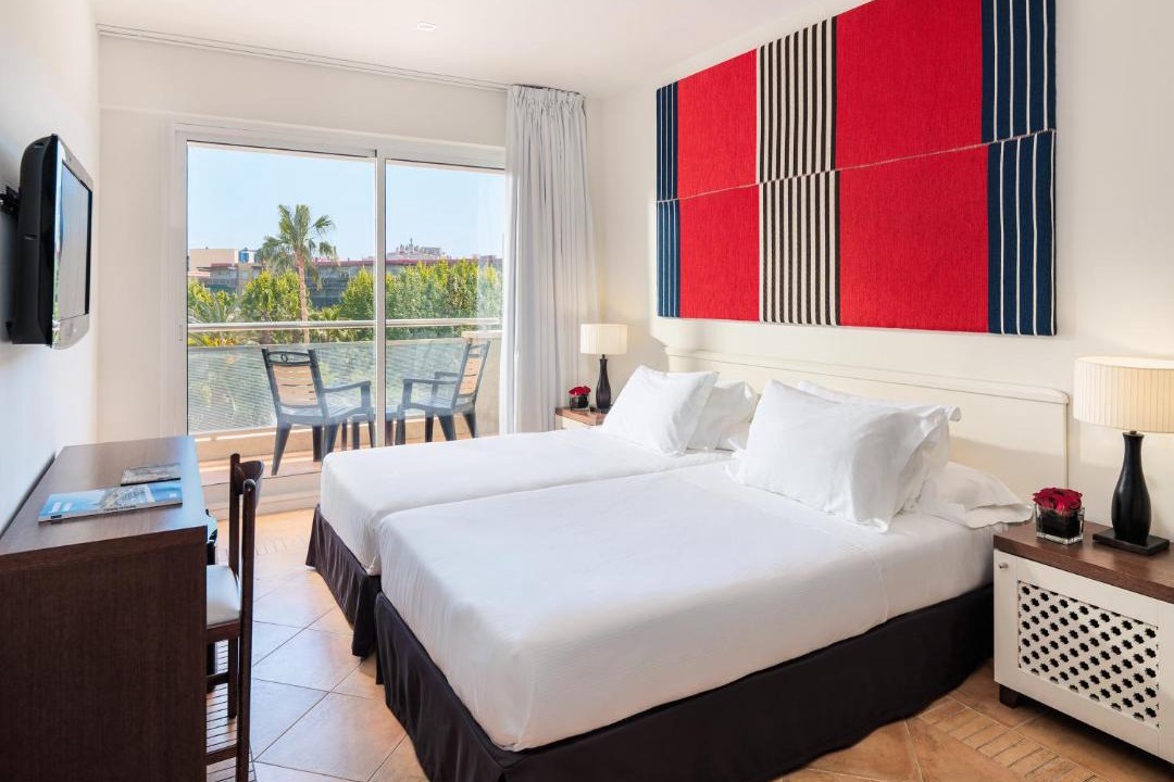 Salou City Centre Hotel | H10 Vintage Salou - Adults Only