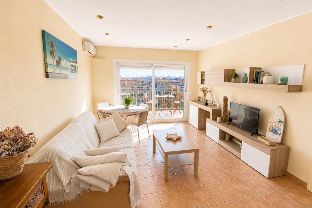 Sant Feliu de Guixols Apartment | Winahost Piso Gavines