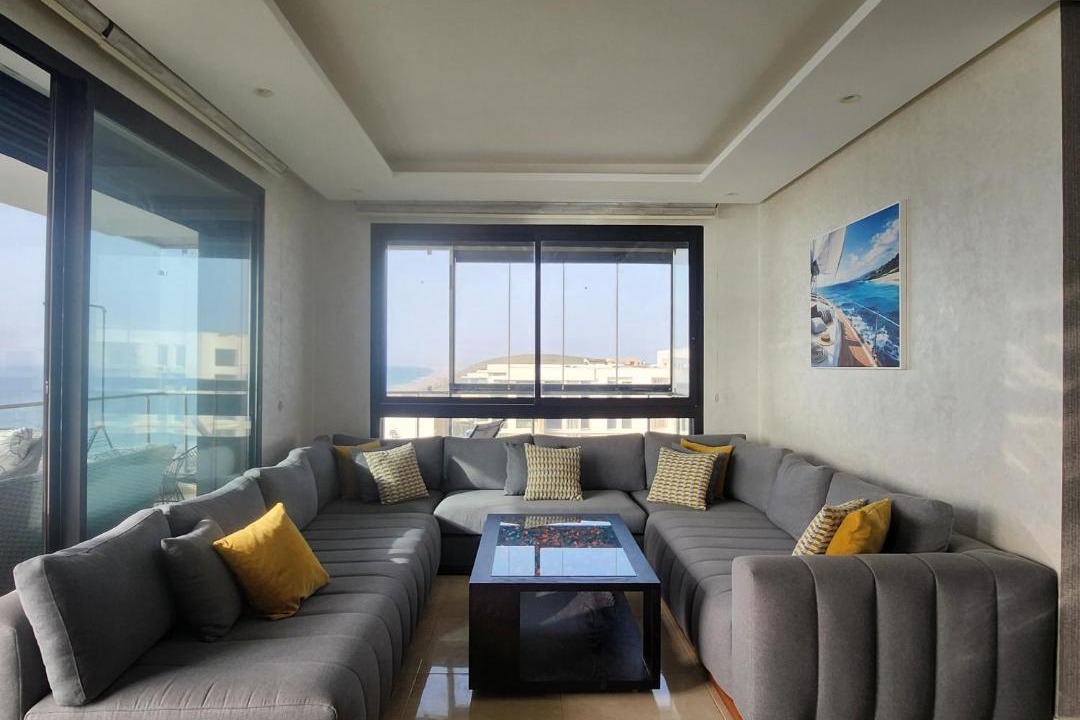 Plage des Nations Apartment | Appartement MIRAMAR