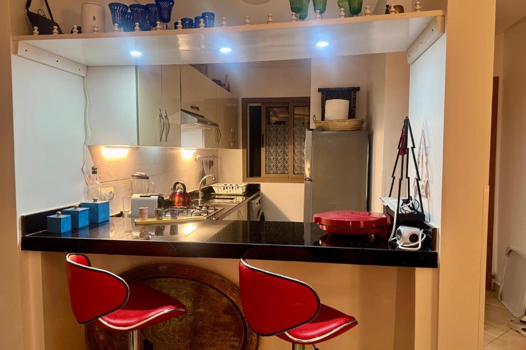 Asilah Beach Apartment | Havre de Paix avec Toit-Terrasse Vue Mer et Charme Antique
