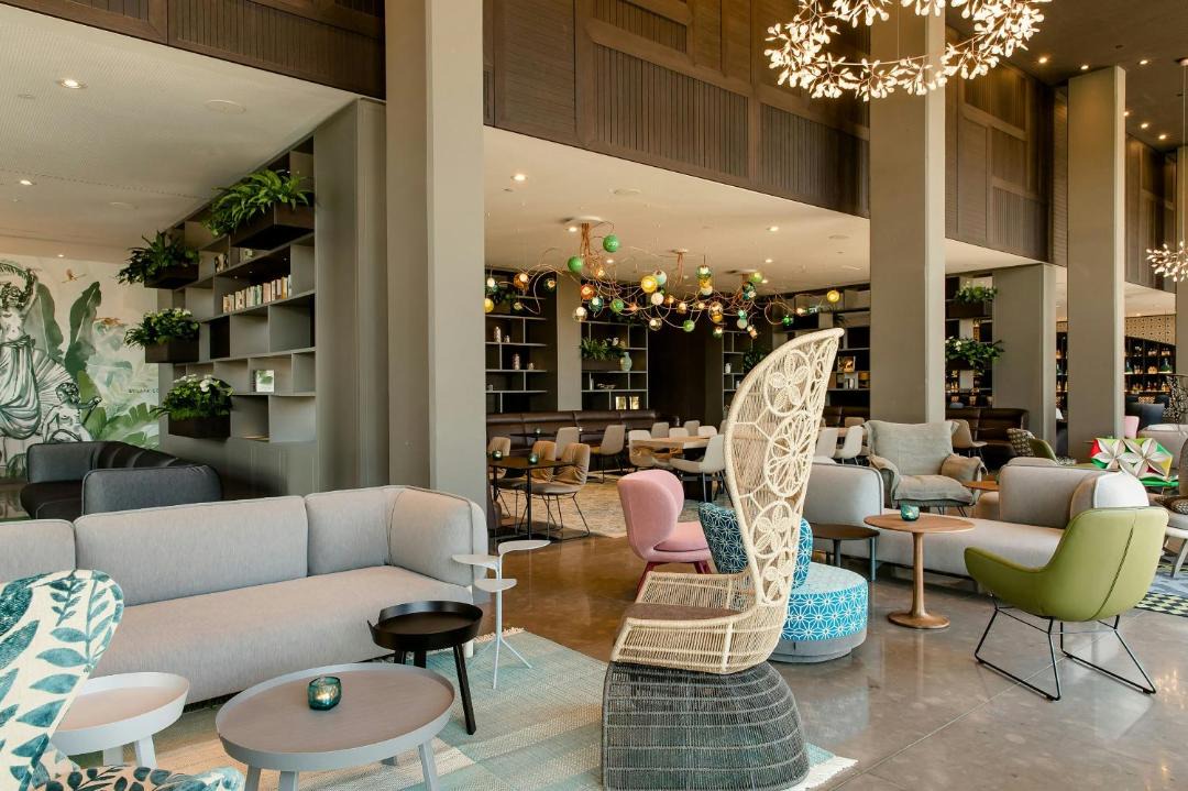 Sant Pere Hotel | Motel One Barcelona-Ciutadella