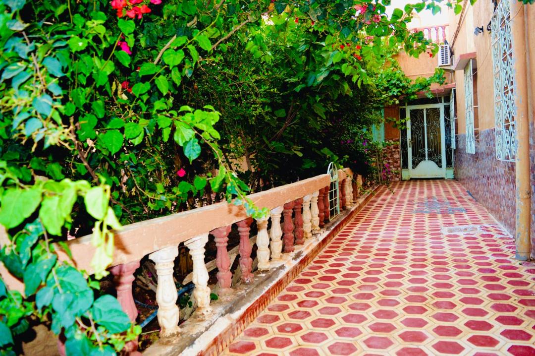 Erfoud Villa | Sunny Villa in Erfoud City Centre - Terrace & Garden