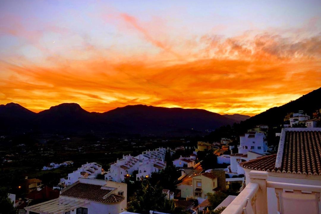 Jalon House | Vakantiewoning CasaLucka4enjoy private pool and mountain view regio Calpe-Jalon