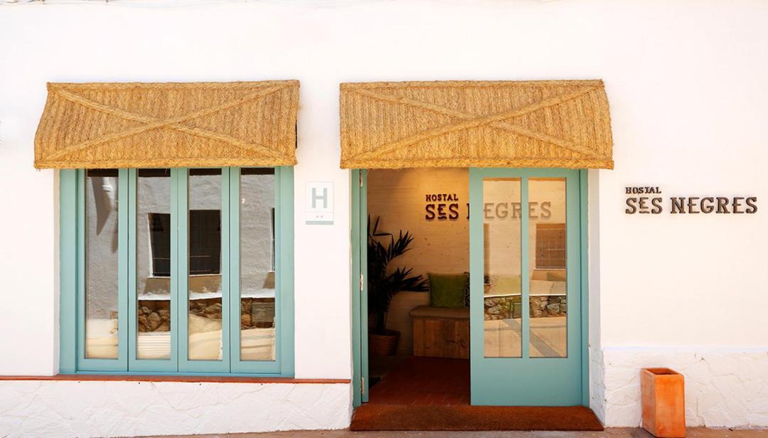 Sa Riera Hotel | Hostal Ses Negres